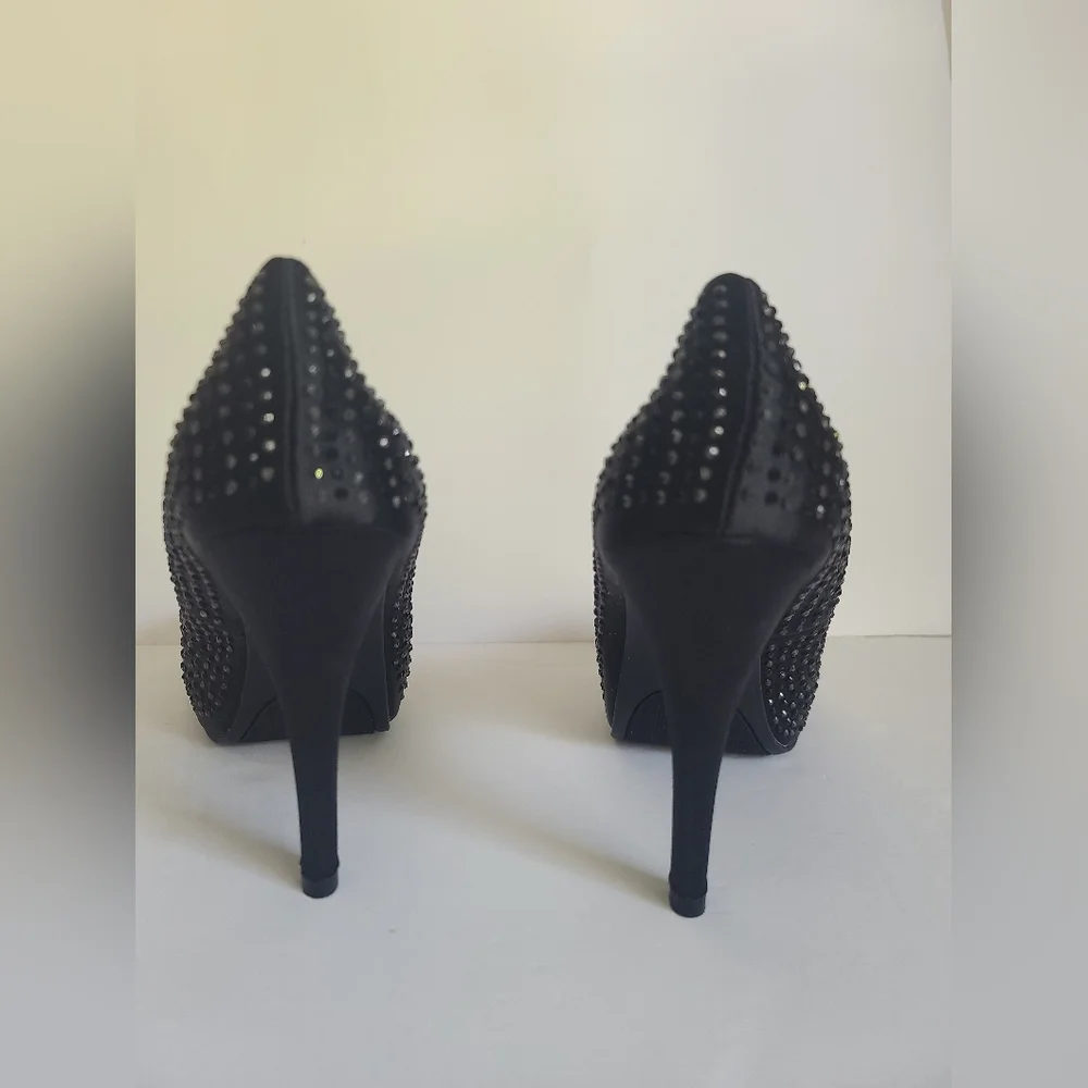 Rampage Gimme Platform Pumps Heels Shoes Black Satin Rhinestones Size 7.5